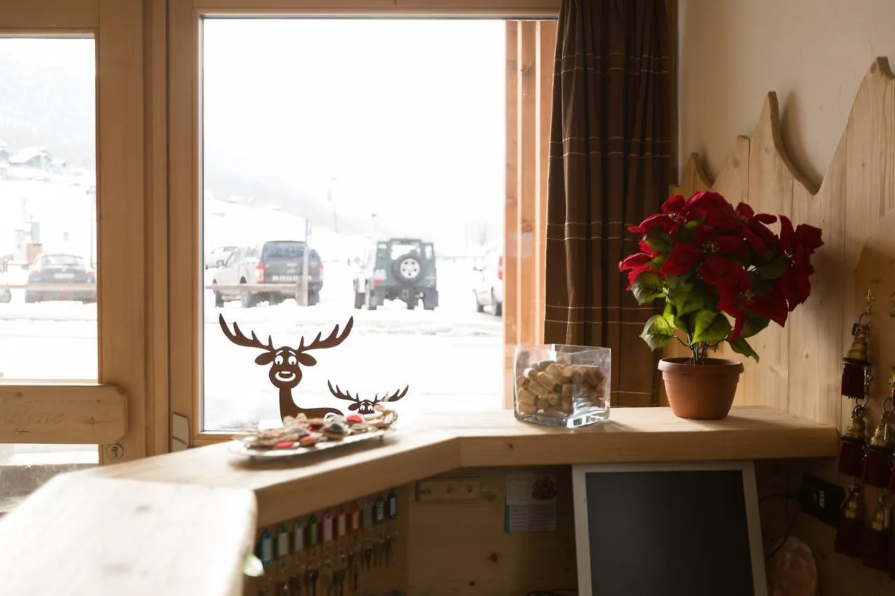 Hotel Champagne Livigno 3*,  Italy